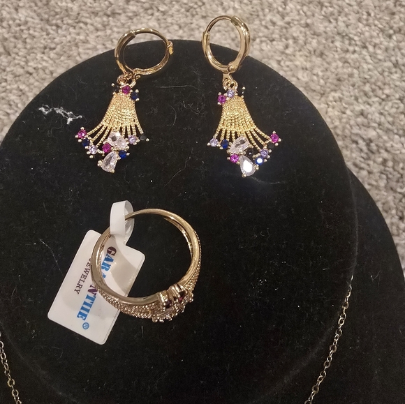 21kgp Dubai Elegant Gold and Pink Jewelry Set - Picture 5 of 12